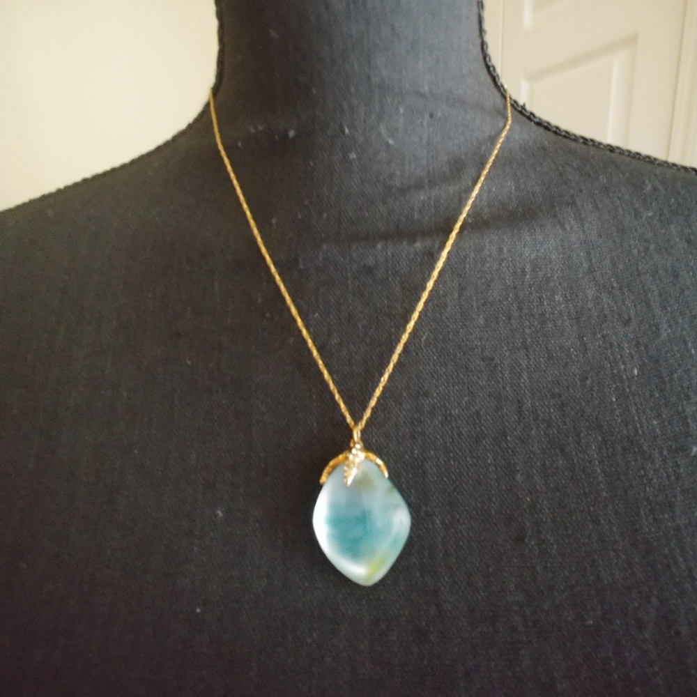 Alexis Bittar beautiful pendant necklace